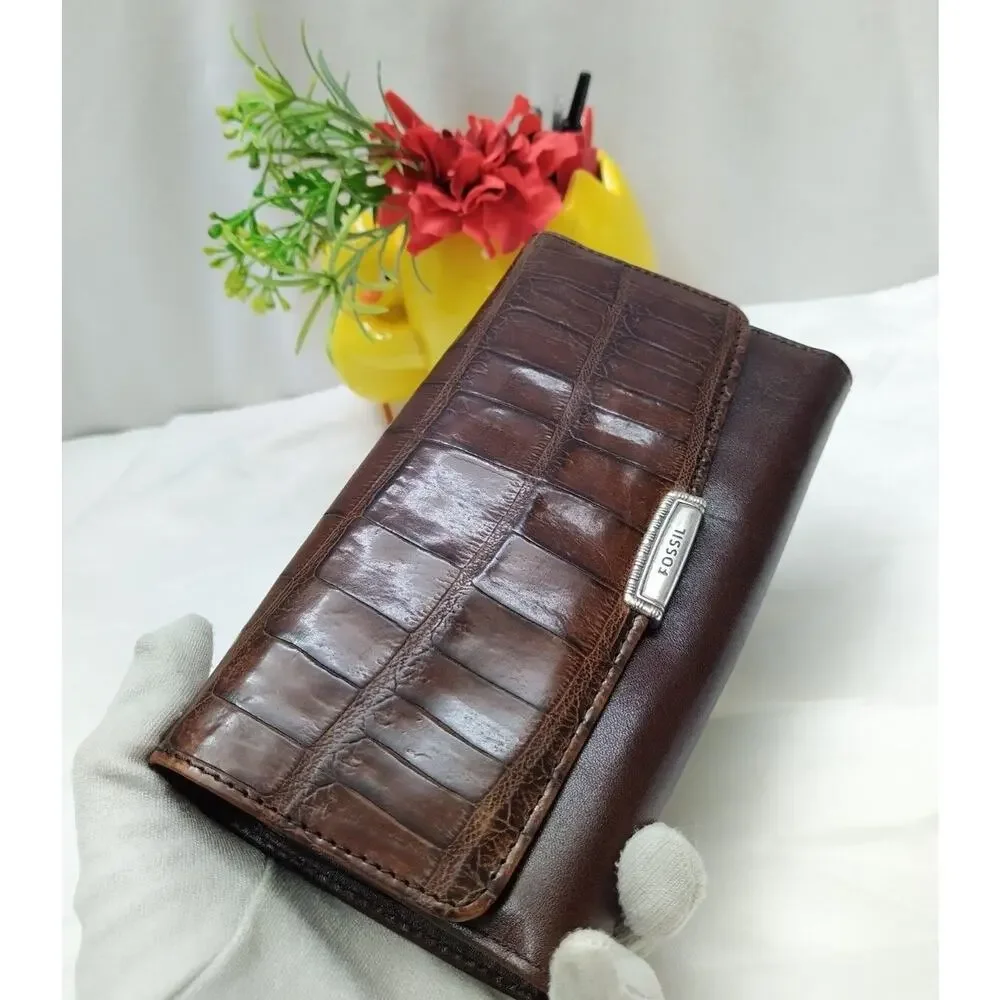 Fossil brown leather